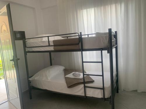 Imagen de la galería de Qeparo View Rooms, en Qeparo