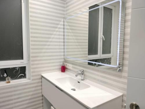 Bilik mandi di Wonderful Room con baño suite