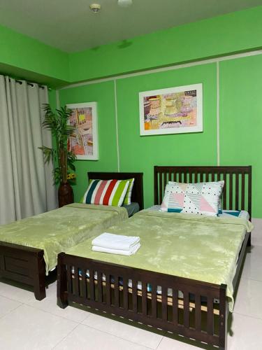 S&S CondoTel STUDIO TYPE One Palm Tree Villas