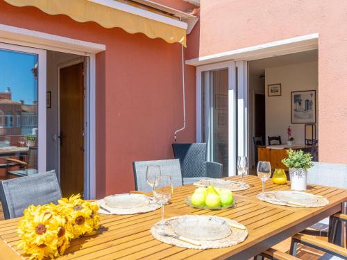 Agradable apartamento con aire acondicionado - 4 pers., cerca de la playa - HISP-288-55