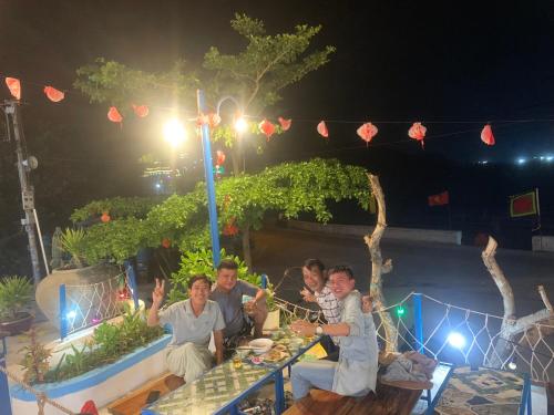Επισκέπτες που μένουν στο Chai Village Hotel