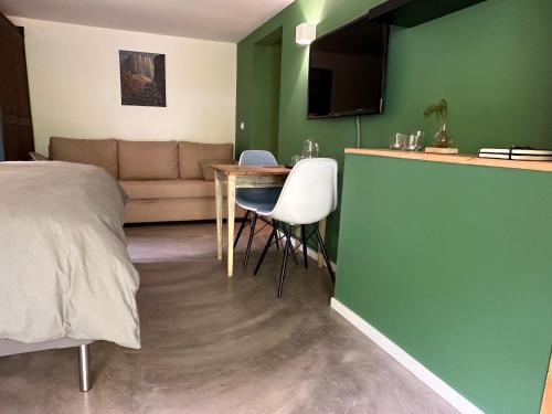 Φωτογραφία από το άλμπουμ του La Grange 28 σε Bergen op Zoom