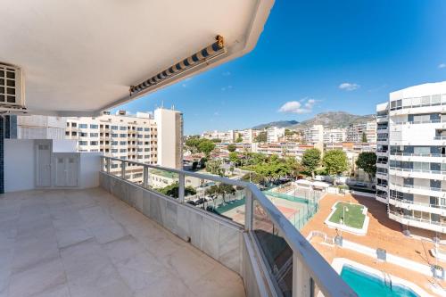 Trópico Carihuela View & Parking