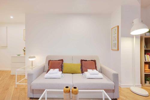 Bright modern studio for 2P - La Defense
