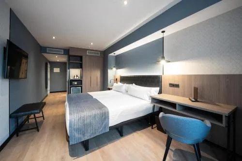 Catalonia Atenas photo 11