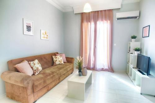 Emphasis - Galerius Palace #Skgbnb
