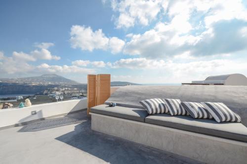 Nissos House Santorini