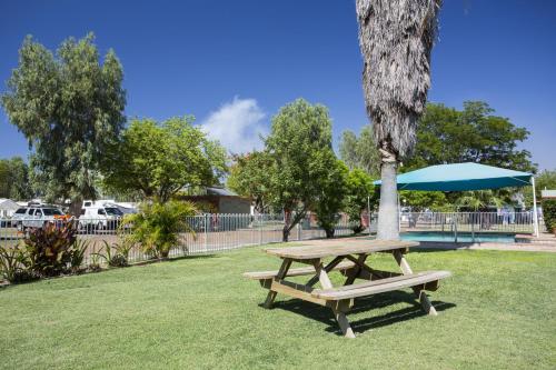 
The swimming pool at or near Discovery Parks - Mt Isa
