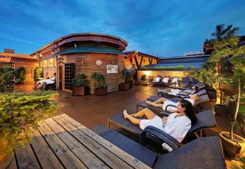 Wellness Hotel Step Image