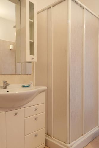 Ένα μπάνιο στο I Lecci Guesthouse