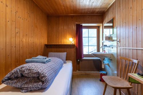 Postel nebo postele na pokoji v ubytování Gasthaus Edelweiss