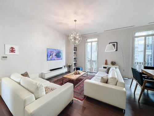 Photo de la galerie de l'établissement JEJ2 - 2 bedrooms luxe Cannes center, à Cannes