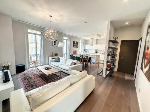 Photo de la galerie de l'établissement JEJ2 - 2 bedrooms luxe Cannes center, à Cannes