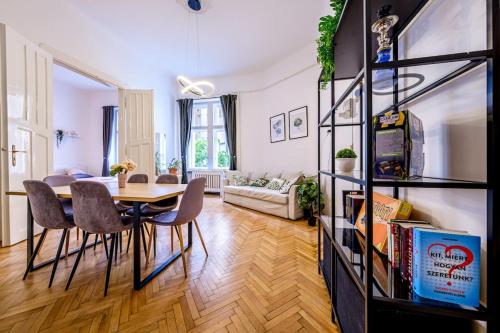 Sunny Apartment on the Buda side 1114 Budapest, 55 Bartók Béla út kép - 3