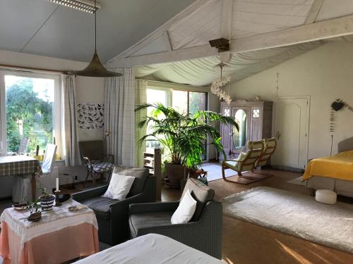 Posezení v ubytování B&B Koornemoezen