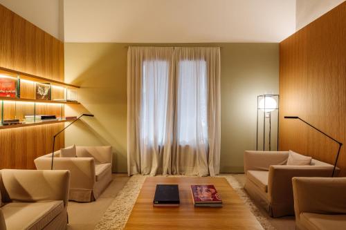 Un lugar para sentarse en Convent de la Missio - Grand Luxury Boutique hotel, Adults Only