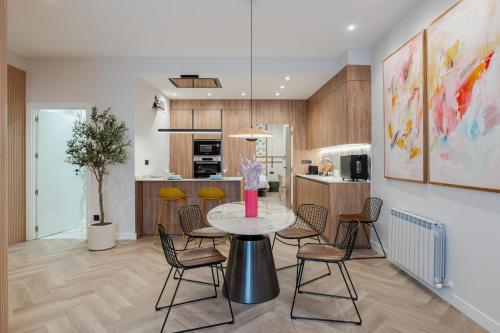 Bilbao Premium with parking by Aston Rentals