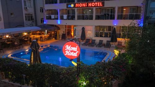 Moni Hotel