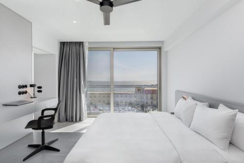 Nero Luxury Suites by Zennova