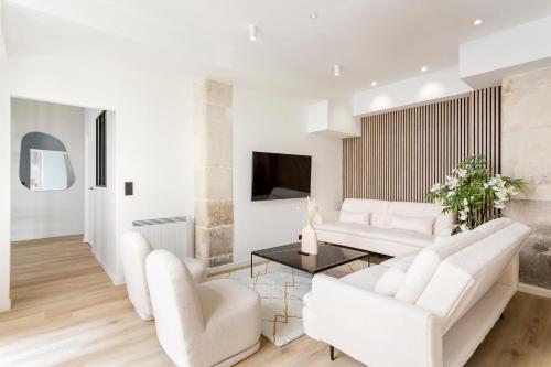 APT 10P 160m2 WITH TERACe