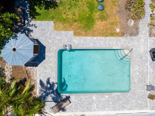 Kolam renang di atau dekat dengan Gardenia Villa
