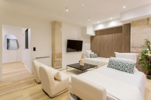 APT 10P 160m2 WITH TERACe