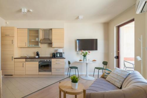 King's Haven Downtown with Balcony 1061 Budapest, Király utca 30 kép - 3