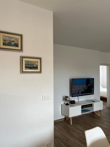 LUXURY Apartment Ledo
