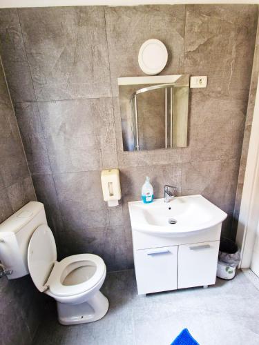 Ένα μπάνιο στο Croparadise Hostel