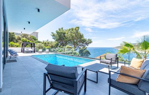 Cozy Home In Zavalatica