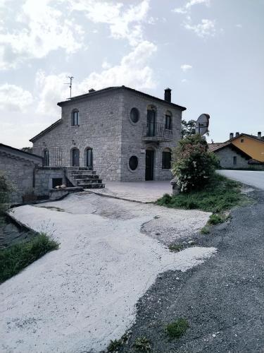 Das Gebäude in dem sich das Bed & Breakfast befindet