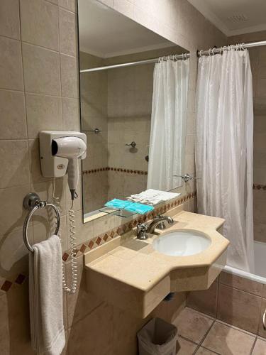 Ένα μπάνιο στο Hotel Guerrero