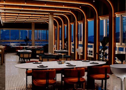 Restaurace v ubytování Apollo Tower Luxury Athens Centre View Apt