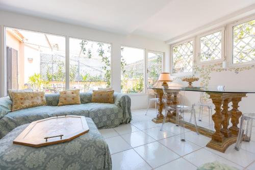 Tre Lune Penthouse by Rental in Roma