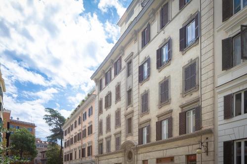 Tre Lune Penthouse by Rental in Roma