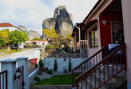 Meteora Mosaico House