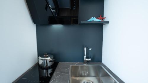Azure Sea View Apartmentsにあるバスルーム