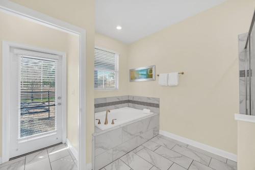 Summer Sale - 8BR Home with Private Pool By Disney! photo 27