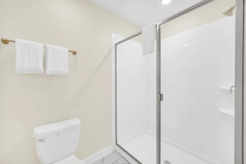 Summer Sale - 8BR Home with Private Pool By Disney! photo 33