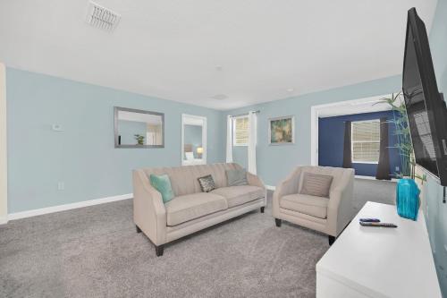 Summer Sale - 8BR Home with Private Pool By Disney! photo 34
