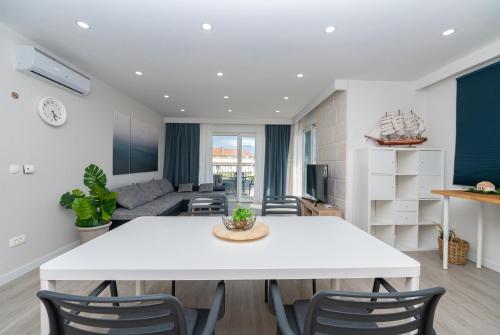 Apartment Marina Makarska