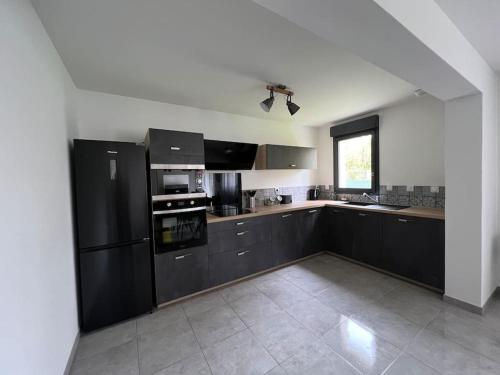 Dapur atau dapur kecil di l'atelier vézerontin