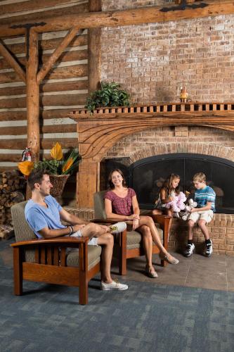 Tetamu yang menginap di Carowinds Camp Wilderness