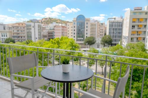 Great Acropolis Area Apartment with Private Balcony