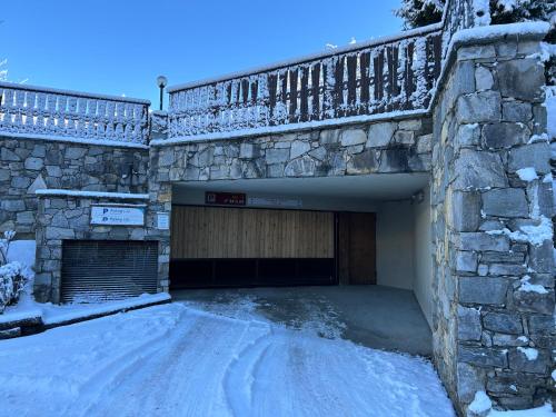 Gambar di galeri bagi Les Houches vue magnifique avec piscine,pied des pistes de ski,garage di Les Houches