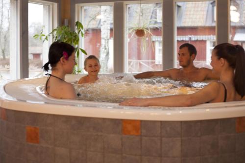 Clients de l'établissement Sätra Brunn Hälsobrunn