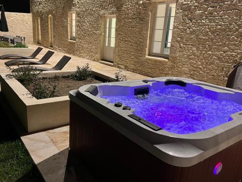 Photo de la galerie de l'établissement L'Ancien Presbytère, à Ouffières