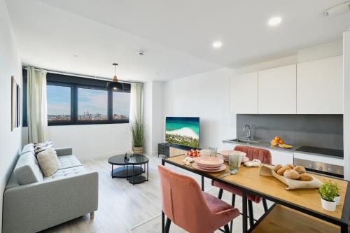 Málaga Skyline By Lovely Rentals