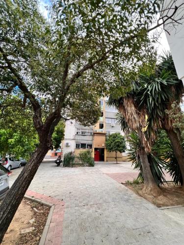 COMFORTABLE & NICE APARTMENT SEVILLE