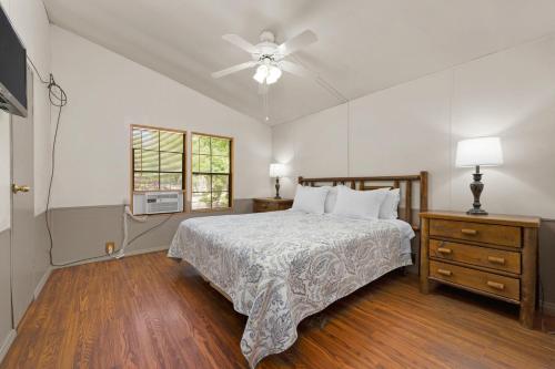 Voodi või voodid majutusasutuse The Sequoia House toas